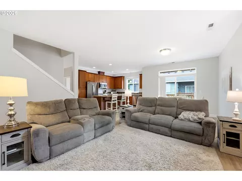 Living - 19119 Dublin Ave, Sandy, OR 97055 photo 1 of 2