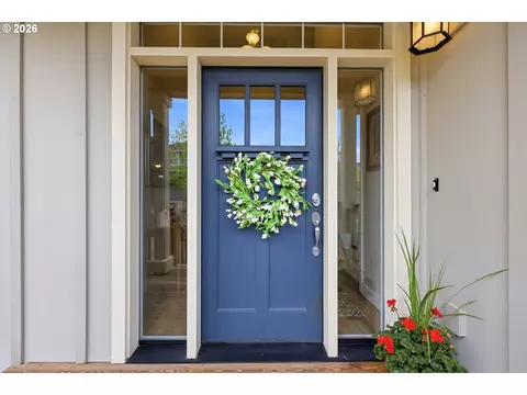 Entry Way - 19119 Dublin Ave, Sandy, OR 97055 photo 1 of 4