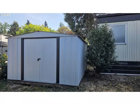 Other - 1625 Henderson Ave #B10, Eugene, OR 97403 photo 6 of 13