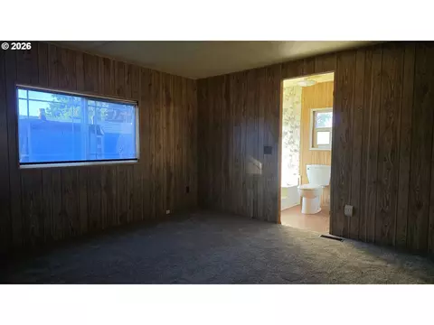Other - 1625 Henderson Ave #B10, Eugene, OR 97403 photo 9 of 13