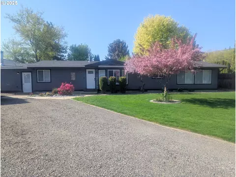 510 Benton Ct, La Grande, OR 97850