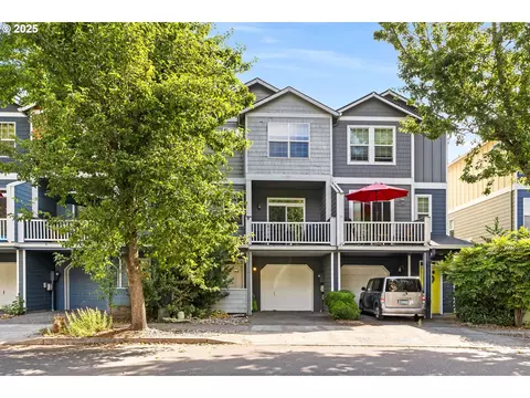9927 N Decatur St, Portland, OR 97203