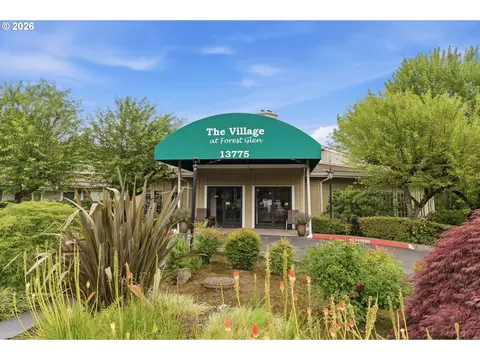 13775 SW Scholls Ferry Rd #217, Beaverton, OR 97008