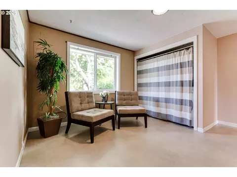 Other - 727 Elm Dr, Eugene, OR 97404 photo 6 of 10