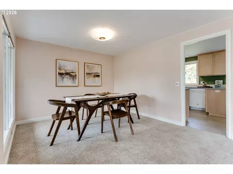 Dining - 727 Elm Dr, Eugene, OR 97404 photo 2 of 2