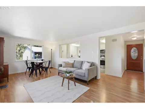 Living - 29127 Gimpl Hill Rd, Eugene, OR 97402 photo 1 of 4