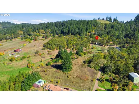 View/Area - 29127 Gimpl Hill Rd, Eugene, OR 97402 photo 4 of 5