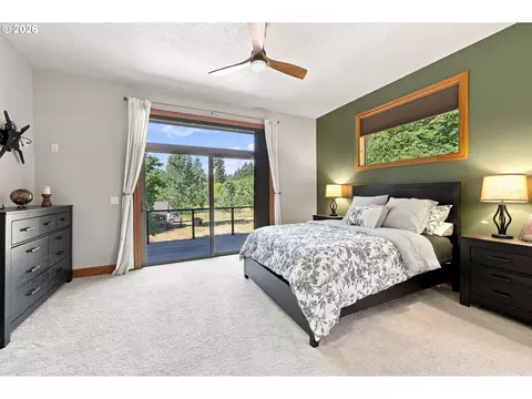 Bedroom - 8443 SE Orient Dr, Gresham, OR 97080 photo 1 of 7