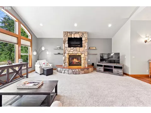 Living - 8443 SE Orient Dr, Gresham, OR 97080 photo 2 of 5