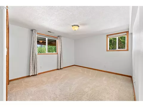 Bedroom - 8443 SE Orient Dr, Gresham, OR 97080 photo 4 of 7