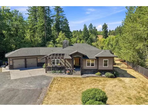 Exterior - 8443 SE Orient Dr, Gresham, OR 97080 photo 2 of 6