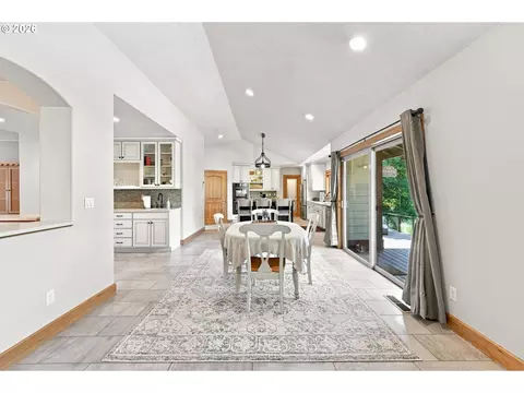 Dining - 8443 SE Orient Dr, Gresham, OR 97080 photo 1 of 1