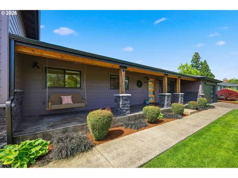Exterior - 2010 Valhalla St, Eugene, OR 97401 photo 3 of 13