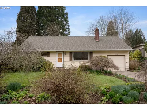 6517 SW 46th Pl, Portland, OR 97221