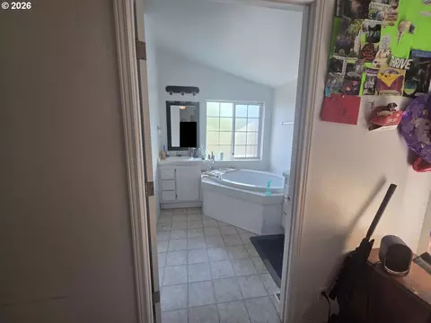 Other - 239 W K St, Springfield, OR 97477 photo 5 of 8