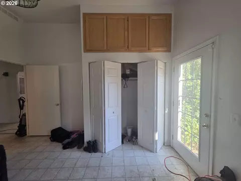 Other - 239 W K St, Springfield, OR 97477 photo 3 of 8