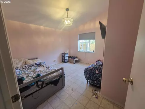 Bedroom - 239 W K St, Springfield, OR 97477 photo 1 of 3