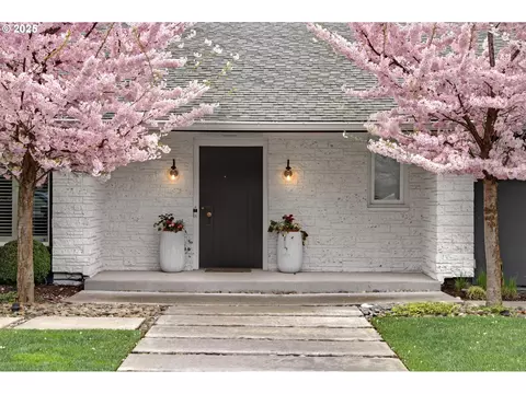 7820 SW Northvale Way, Portland, OR 97225