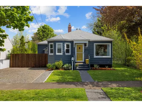 8976 N Mckenna Ave, Portland, OR 97203
