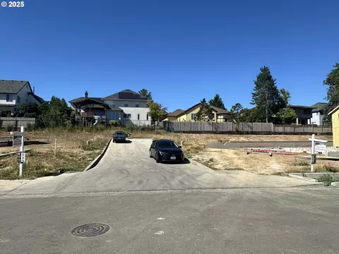 Other - 4055 SW Mckinley St #39, Gresham, OR 97080 photo 1 of 5