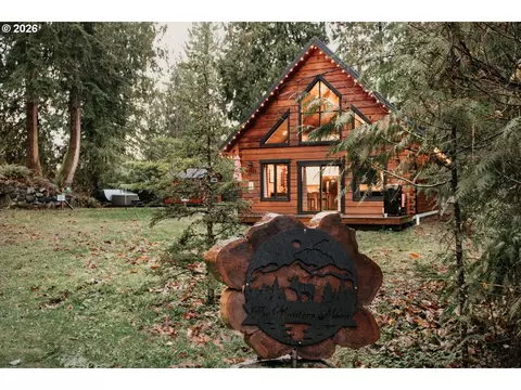 15033 Welcome Rd, Glacier, WA 98244