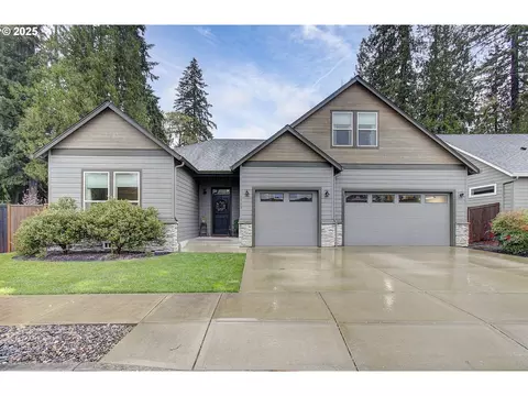 1712 SE 40th St, Brush Prairie, WA 98606