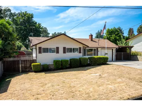 Exterior - 910 Cornell Ave, Gladstone, OR 97027 photo 1 of 12