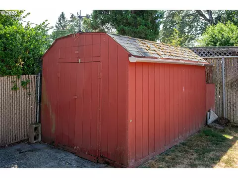 Other - 910 Cornell Ave, Gladstone, OR 97027 photo 12 of 12