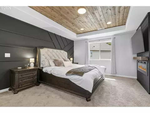 Bedroom - 4632 SE 28th Ter, Gresham, OR 97080 photo 1 of 2