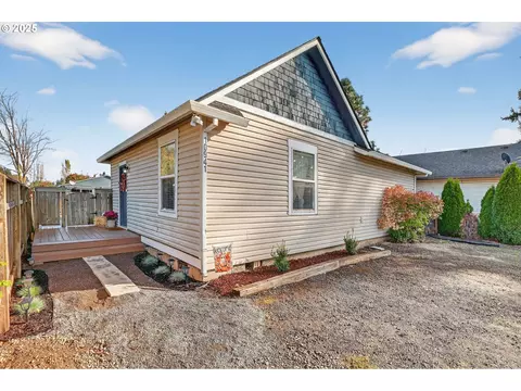 10941 Main St NE, Donald, OR 97020