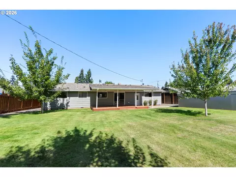 Exterior - 4024 Kildare St, Eugene, OR 97404 photo 8 of 14