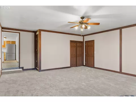 Living - 4024 Kildare St, Eugene, OR 97404 photo 4 of 5