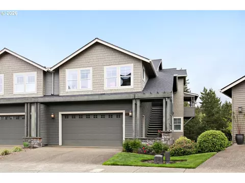 8601 SE Bristol Park Dr, Happy Valley, OR 97086