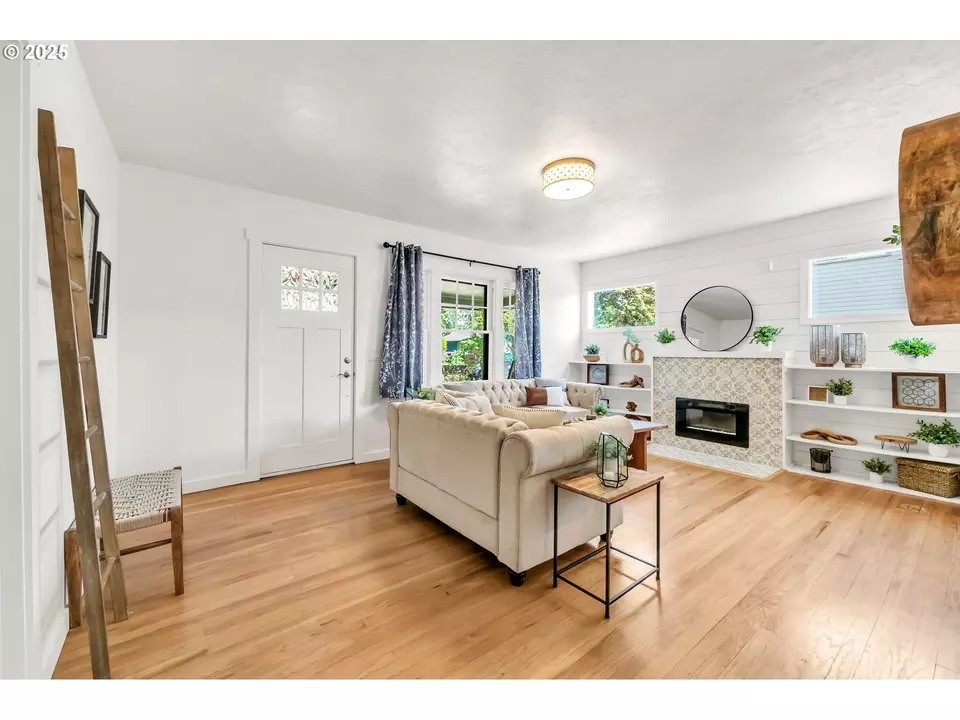 Living - 1400 W 5th Ave, Eugene, OR 97402 photo 2 of 7