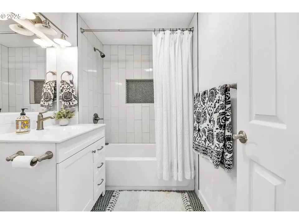 Bath - 1400 W 5th Ave, Eugene, OR 97402 photo 1 of 2