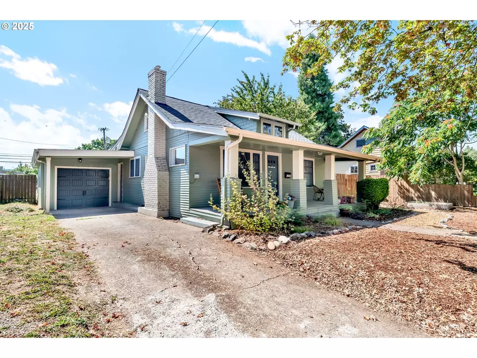 Exterior - 1400 W 5th Ave, Eugene, OR 97402 photo 3 of 11