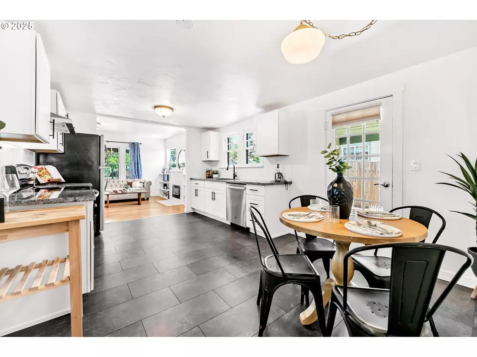 Dining - 1400 W 5th Ave, Eugene, OR 97402 photo 1 of 1