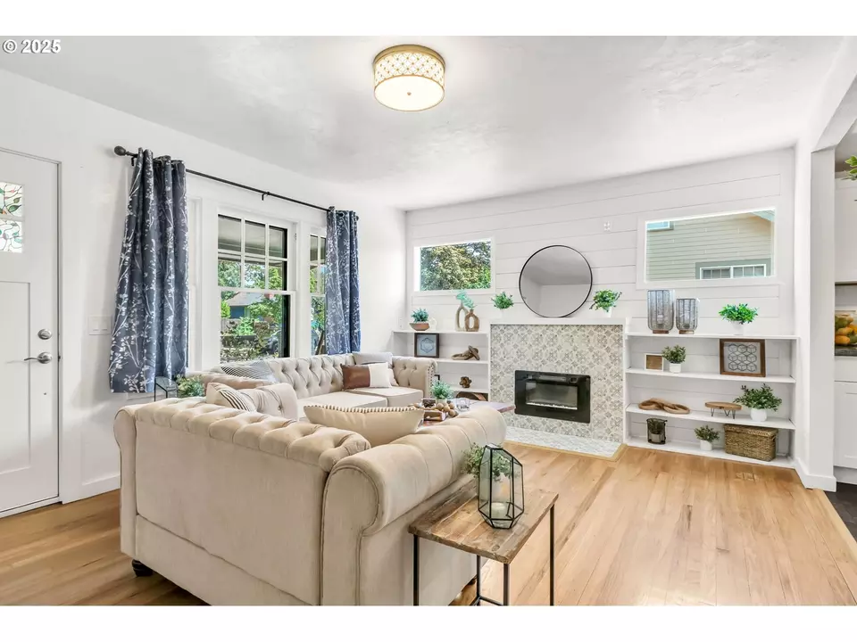 Living - 1400 W 5th Ave, Eugene, OR 97402 photo 1 of 7