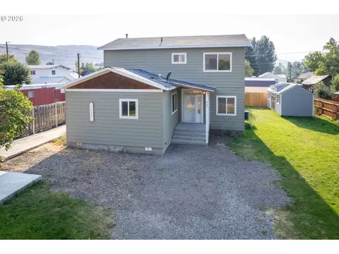 935 Walnut St, Baker City, OR 97814