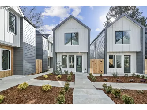 7922 SE 45th Ave, Portland, OR 97206