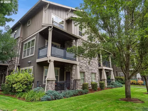 767 NE Adwick Dr, Hillsboro, OR 97006