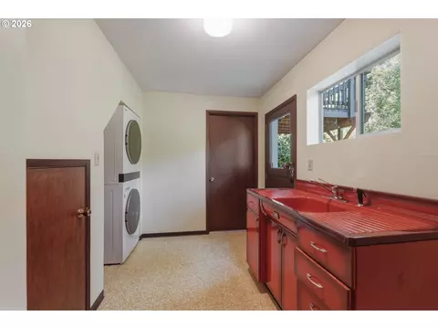 Other - 19872 White Cloud Cir, West Linn, OR 97068 photo 3 of 7