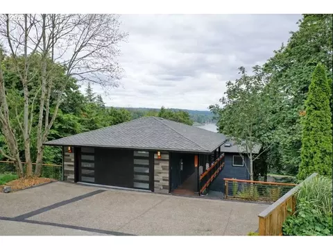 2010 Maple Ter, West Linn, OR 97068