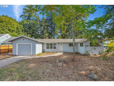 102 NE 156th Ave, Portland, OR 97230