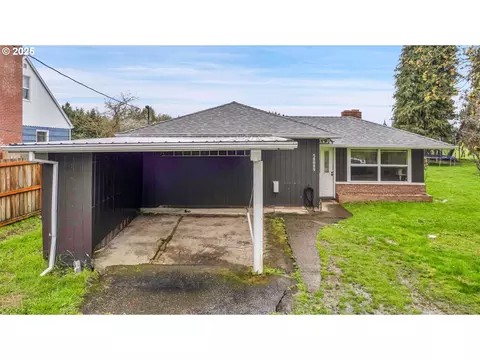 58089 Old Portland Rd, Warren, OR 97053