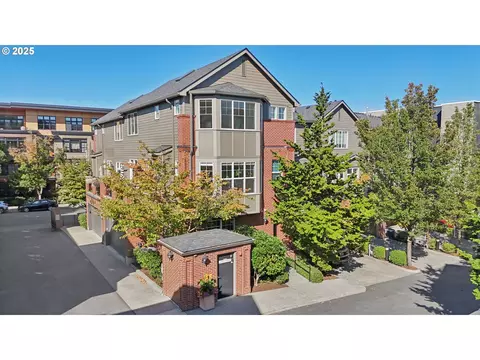2374 NW Raleigh St, Portland, OR 97210