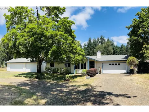 26197 Fawver Dr, Veneta, OR 97487