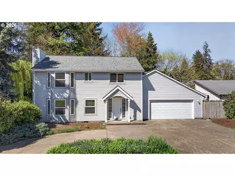 1335 SW Russ Ln, Mcminnville, OR 97128