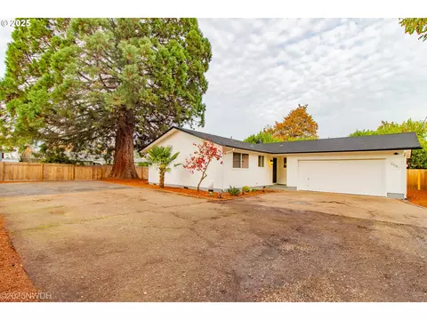 2081 Devos St, Eugene, OR 97402