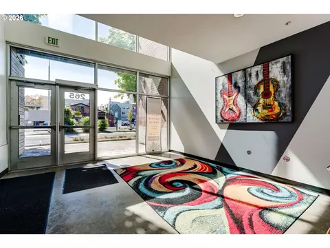 Entry Way - 265 W 8th Ave, Eugene, OR 97401 photo 1 of 2